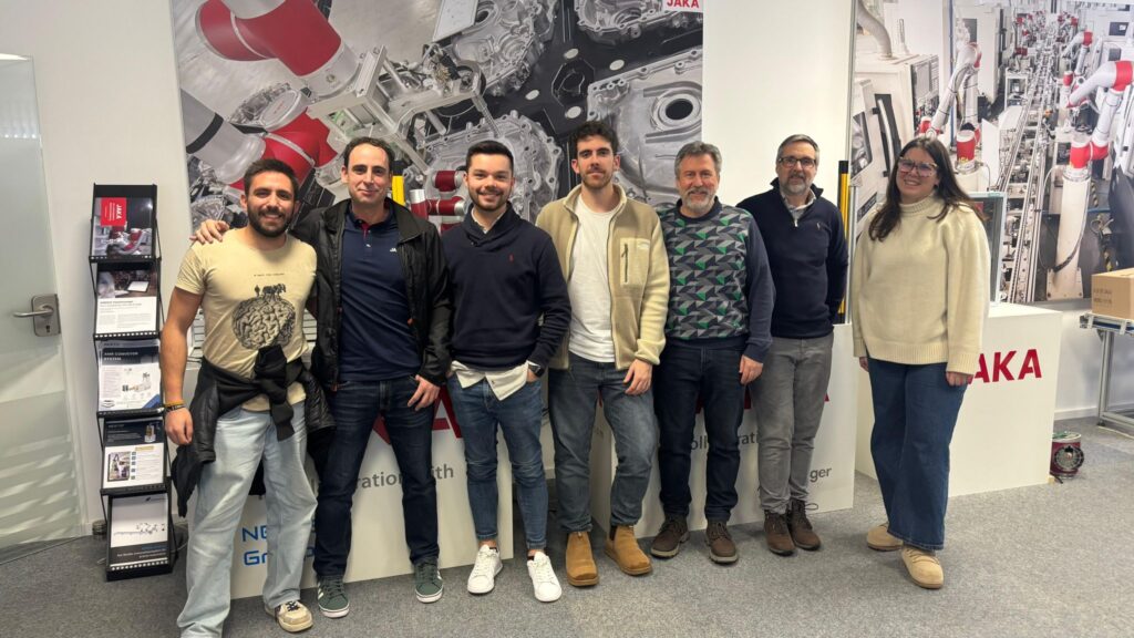 Instruire cu JAKA Robotics în Germania